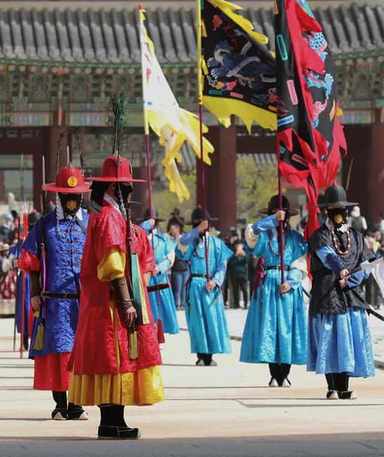 Seoul Day Tour: Gyeongbok Palace, Bukchon, Gwangjang Market - Final Thoughts