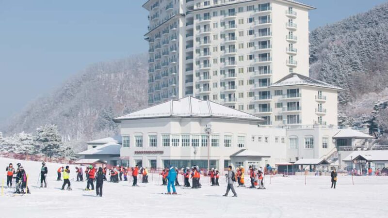 Seoul: Elysian Gangchon Winter Ski with Eobi Ice Valley Tour - The Scenic Lift Ride