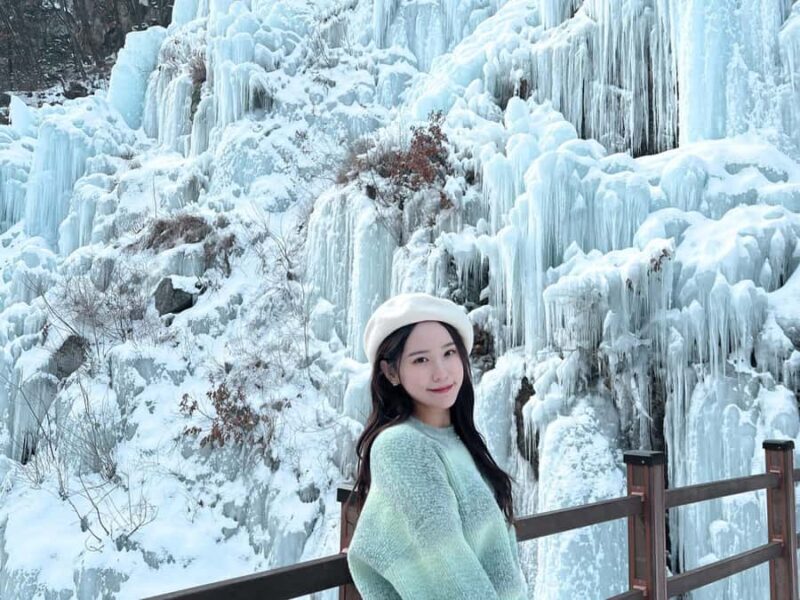 Seoul: Elysian Gangchon Winter Ski with Eobi Ice Valley Tour - Wrapping Up the Day