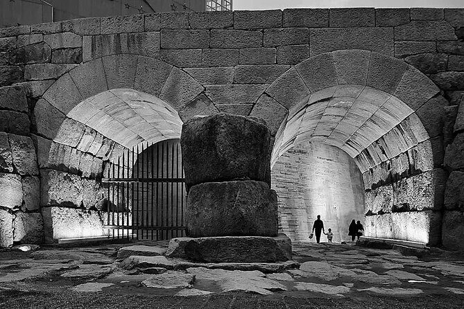 Seoul Fortress Wall Walk: Small Group Tour on Naksan Mountain - Real Traveler Insights & Tips