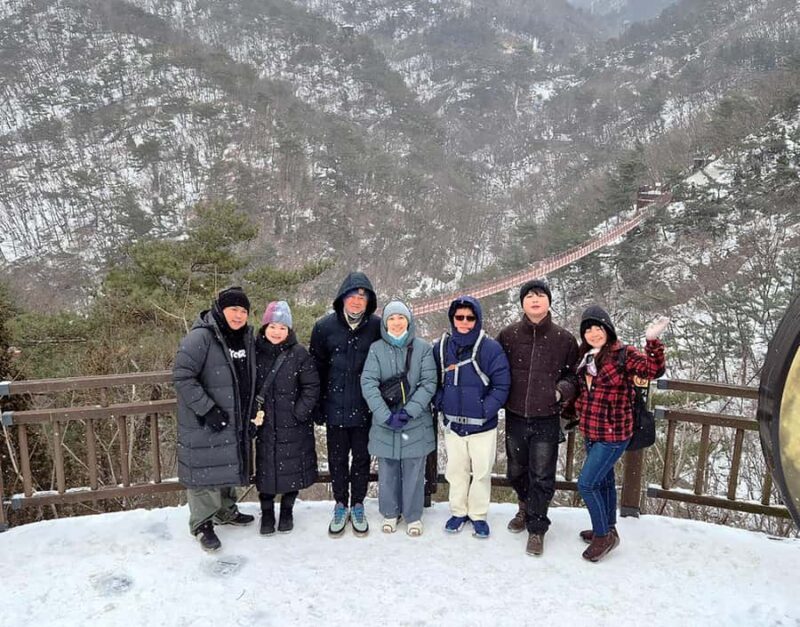 Seoul: Gamaksan, IceWall Cafe, Hanok +Herb Museum/Strawberry - Who Should Join?