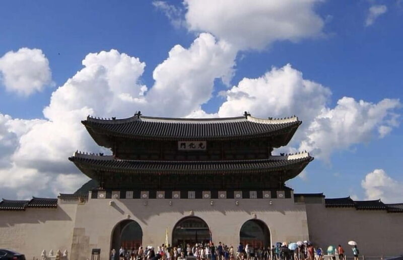 Seoul: Guided Korean Monster Tour at Gyeongbok Palace - Practical Tips for Attendees