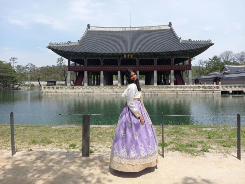 Seoul: Gyeongbokgung, Jongmyo Shrine, COEX, Bongeunsa Temple - A Deep Dive into the Seoul Experience