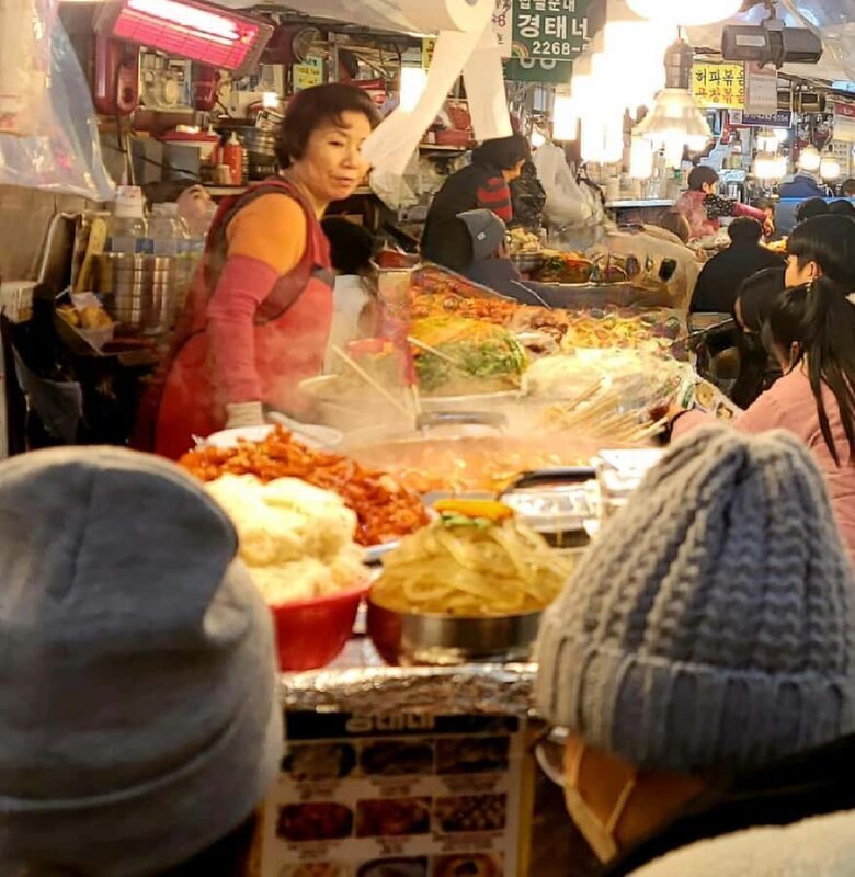 Seoul: Hidden Markets & Herbal Wellness Small Group Tour - Key Points