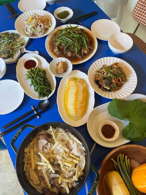 Seoul: Home-Cooked Meal, Dessert Making Naksan, & Park Walk - An In-Depth Look at the Experience