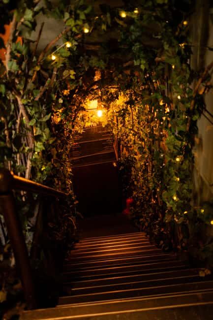 Seoul: Hongdae, Animation&Game, Theme Cafe Walking Tour - Key Points