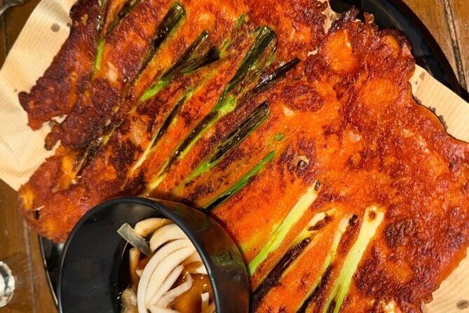 Seoul, Hongdae Food & Drinking games in traditional theme bar! - Who Should Consider This Experience?