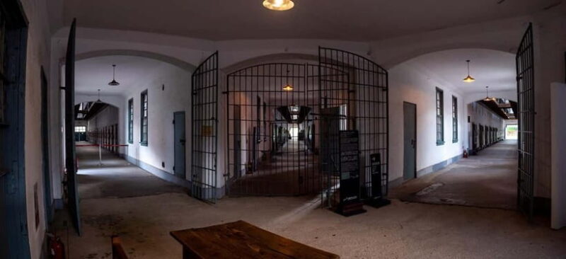 Seoul: Inwangsan mountain Exhuma tour(Feng Shui) - Key Points