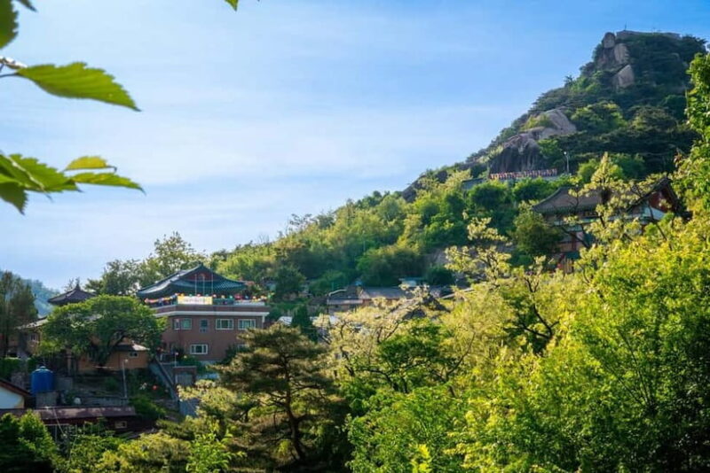 Seoul: Inwangsan mountain Exhuma tour(Feng Shui) - The Value of the Experience