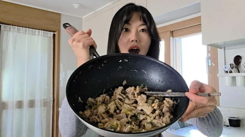 Seoul: Korean Language Lesson, Market Tour & Cooking Class - Key Points