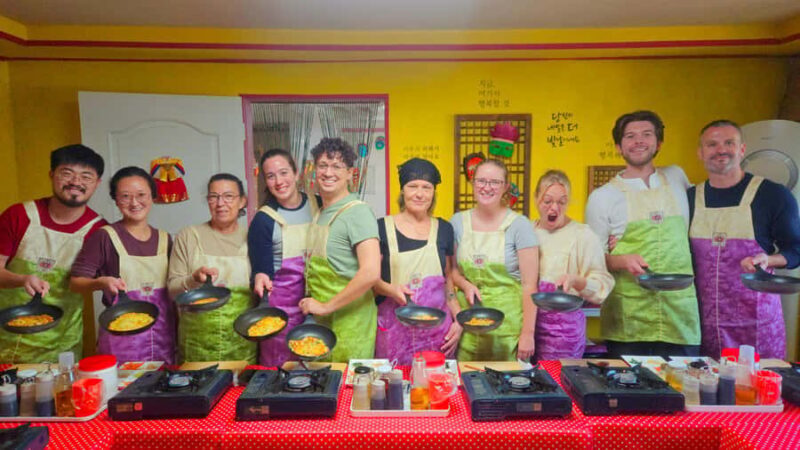 Seoul: Local Home Korean Cooking Class and Market Tour - An In-Depth Look at the Experience