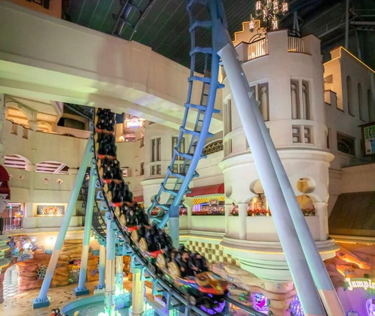 seoul-lotte-world-1-day-pass-korean-school-uniform-rental