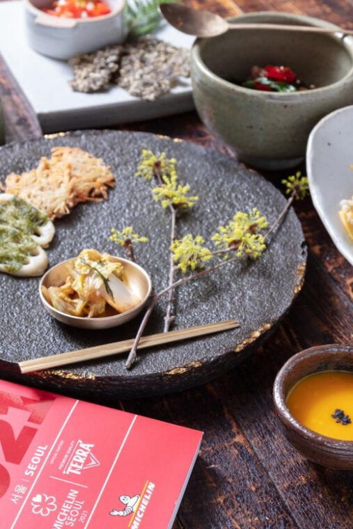 seoul-michelin-bizarre-food-tour