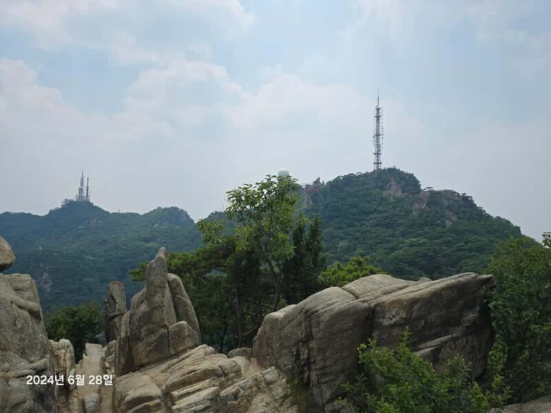 Seoul: Mt. Gwanaksan Full-Day Trek - The Trek Begins: A Scenic Climb