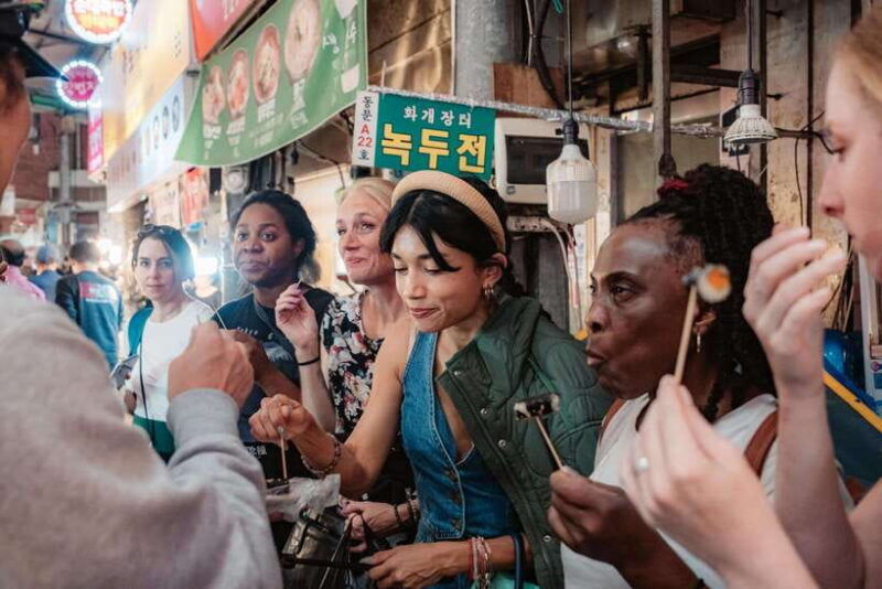 seoul-night-market-food-tour-with-local-guide