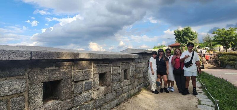 Seoul Night Tour: Naksan Park & Hidden Jems - FAQ