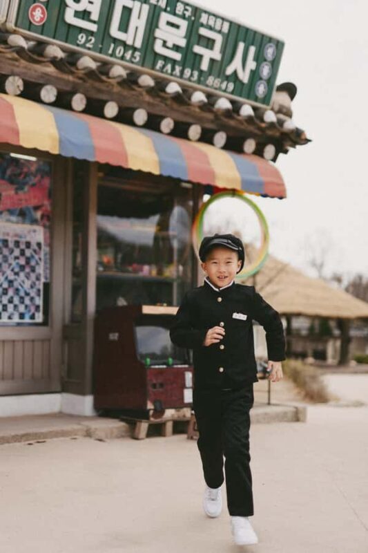 Seoul: Old School Uniform Photoshoot with Costume - FAQs