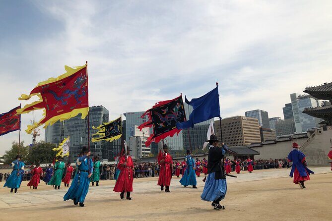 Seoul Private Car Tour with a premium guide - FAQs