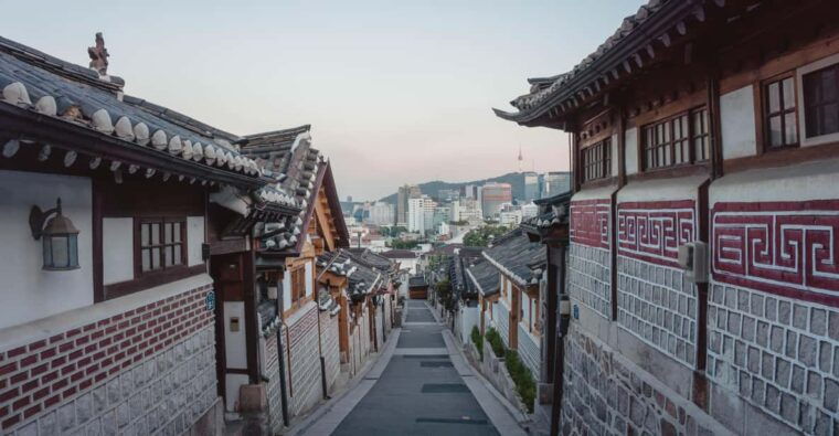 seoul-private-tour-in-french-with-a-korean-guide