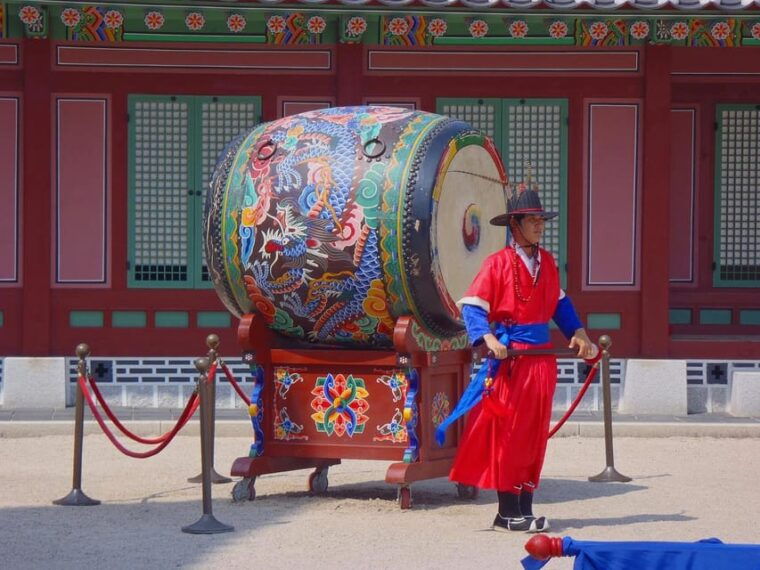 seoul-private-tour-in-french-with-a-korean-guide