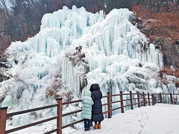 seoul-seorak-mountainnami-islandeobi-ice-valley-tour