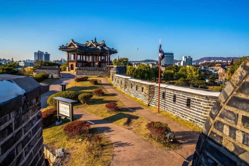Seoul : Suwon Hwaseong Fortress+Starfield Library+Waujeongsa - The Itinerary Breakdown