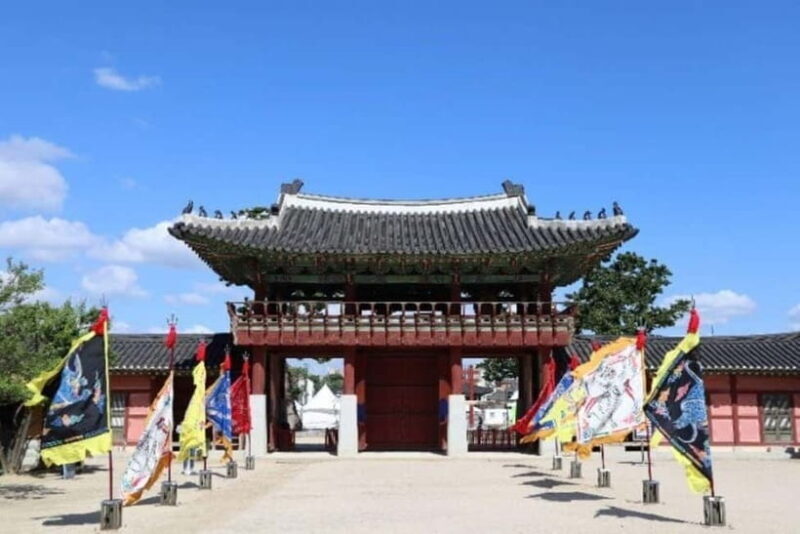 Seoul: Suwon Hwaseong & Waujeongsa & Starfield Heritage Tour - The Itinerary Breakdown  