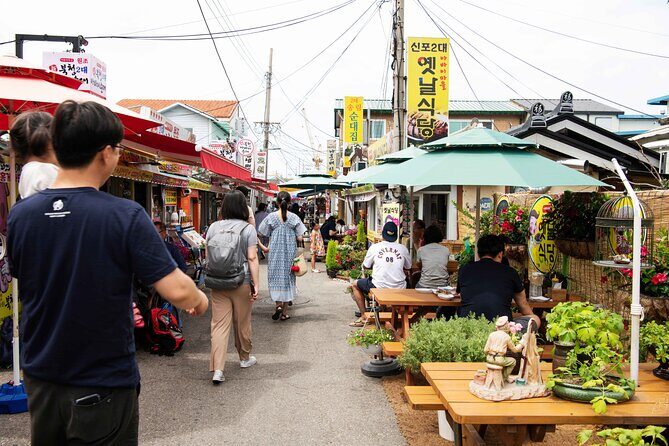 Seoul to Hyangho Beach Mt Seorak Abai Village Tour - FAQ