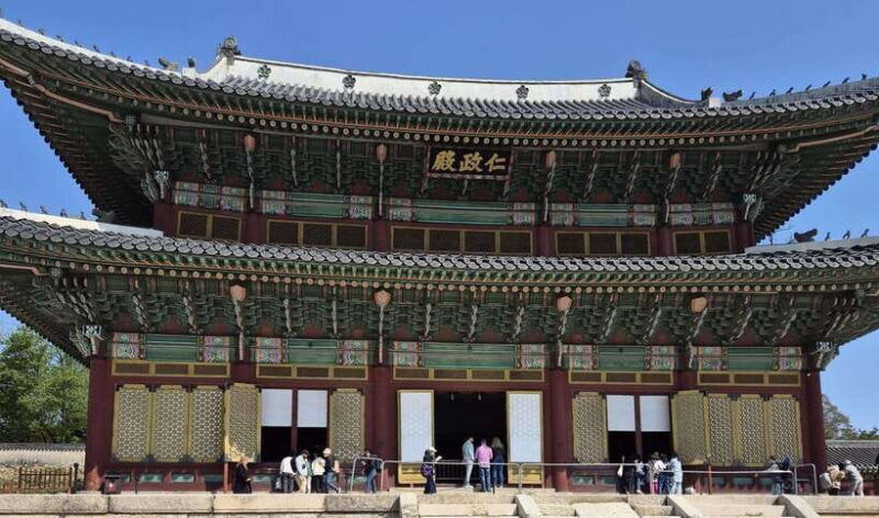 seoul-unesco-palace-and-street-foods-guided-tour