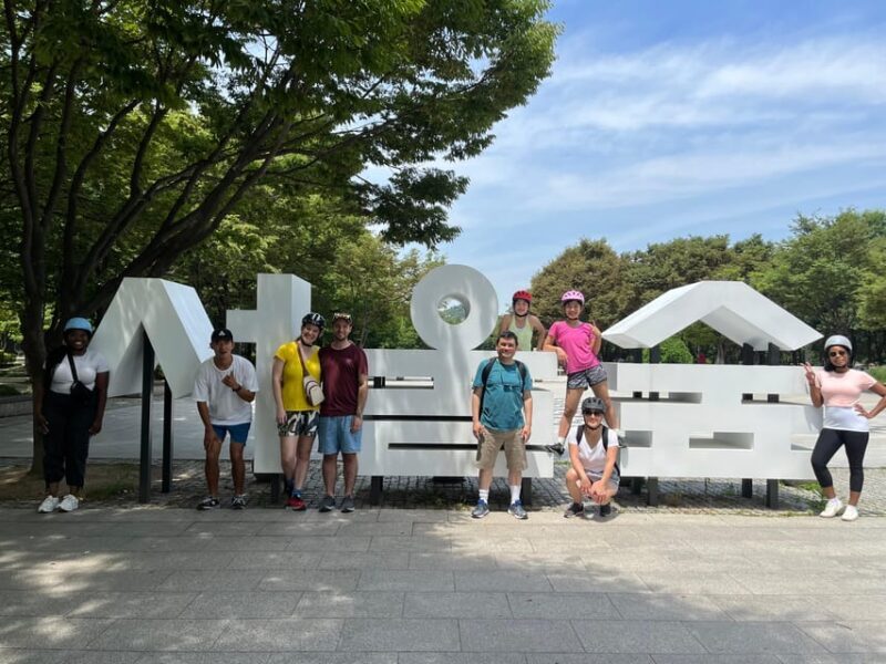 Seoul: Urban Nature Bike Tour along Han River - Key Points