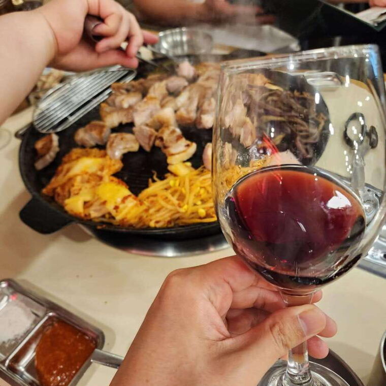 seoul-wine-k-bbq-a-perfect-pairing-dinner-in-sinchon