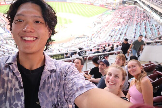 Seoul:Suwon Day Trip with Fortress Tour, Dinner, Baseball Game - Exploring Suwon in a Day: Fortress, Food, and Baseball