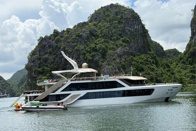Serenity Grandeur Cruise Day Tour in Lan Ha Bay from Hanoi - Key Points