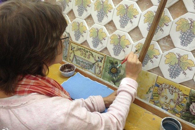 serra-arrabida-azulejos-natural-park-private-tour-and-wine-tour-departure-lisbon