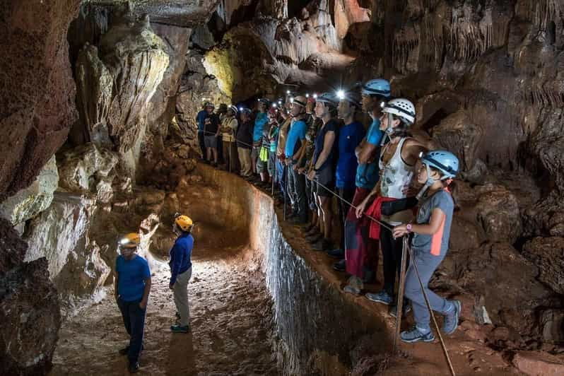 serra-dos-candeeiros-alcobertas-cave-and-the-natural-park