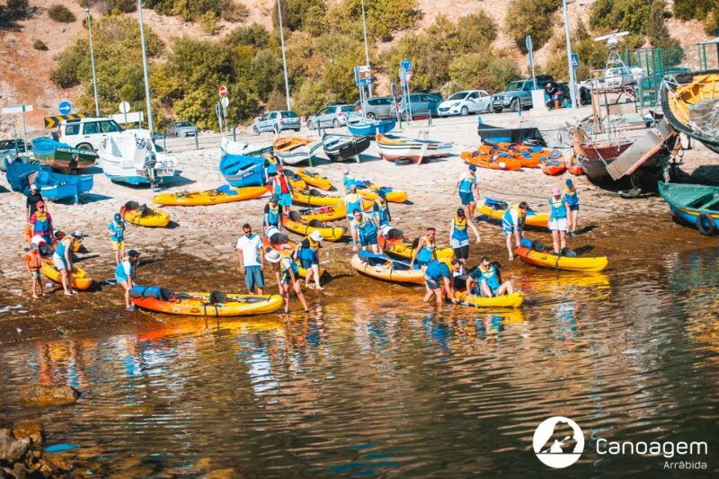 sesimbra-arrabida-natural-park-guided-kayaking-tour