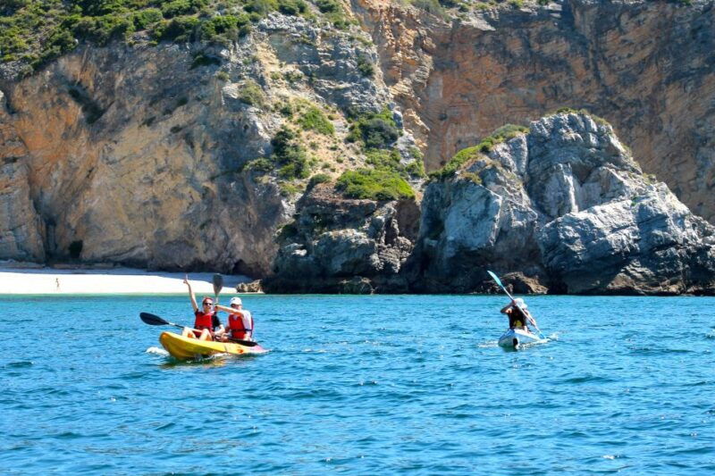 sesimbra-arrabida-natural-park-kayak-tour