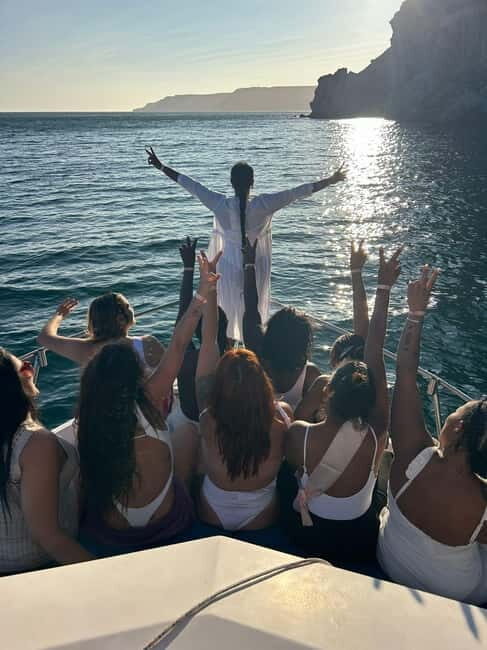 Sesimbra: Bachelor/Bachelorette Party Boat Tour - The Sum Up