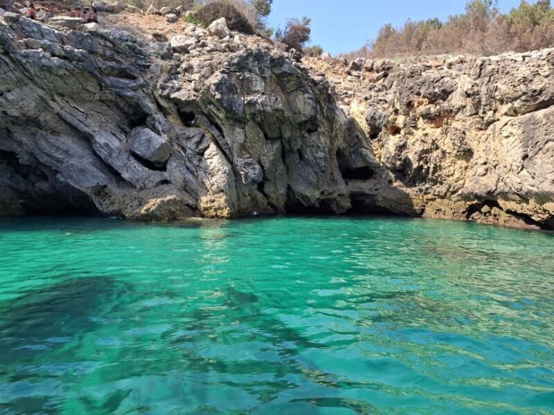 Sesimbra: Boat Tour to Hidden Natural Gems w/local fisherman - Key Points