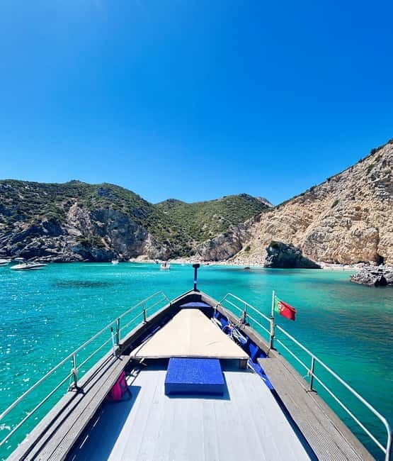Sesimbra: Group tour along the coast (3 secret beaches) - Key Points  