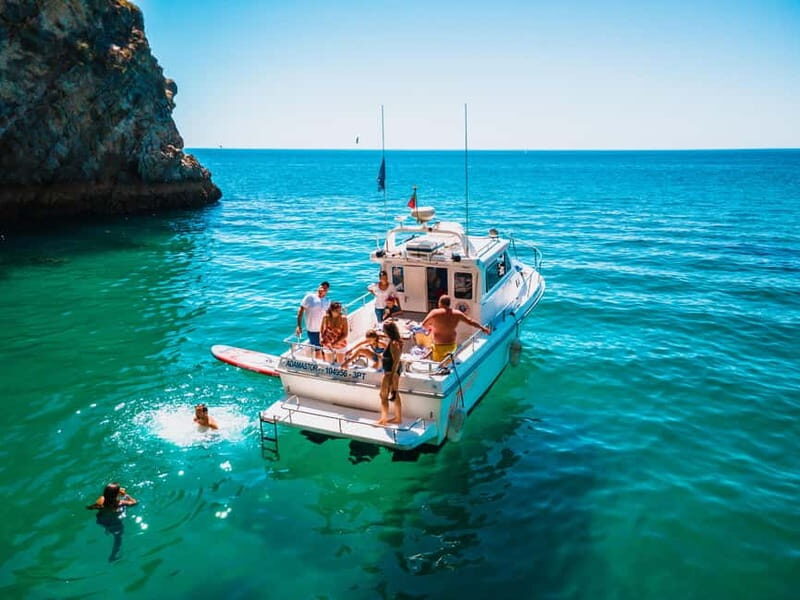Sesimbra: Private Boat Tour to Hidden Beaches - Exploring the Sesimbra Coastline