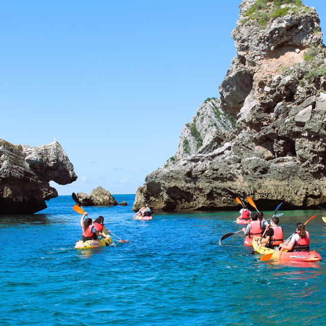 sesimbra-ribeiro-cavalo-beach-caves-arrabida-kayak-tour