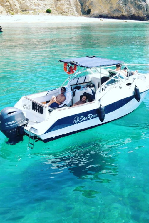 sesimbra-rote-of-wonders-private-boat-tour-along-the-cost