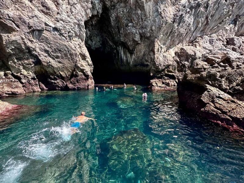 Sesimbra: Snorkeling Tour through Wild Beaches and Caves - Key Points