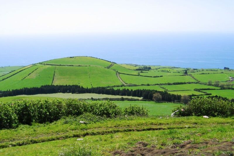 sete-cidades-azores-4x4-day-tour-from-ponta-delgada