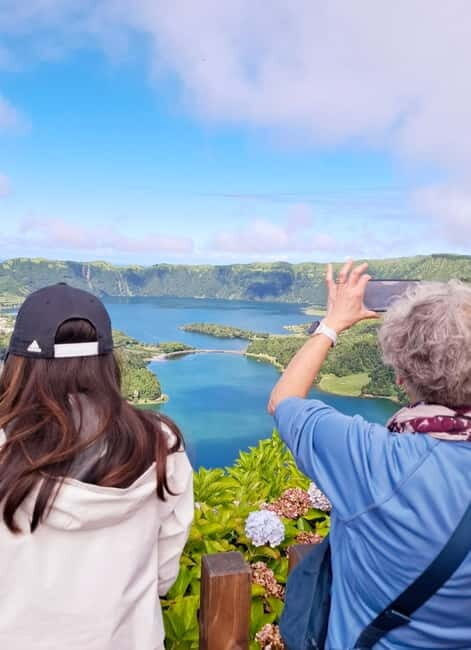 Sete Cidades & Lagoa do Fogo: Crater Lakes Adventure Tour - What Makes This Tour Stand Out?