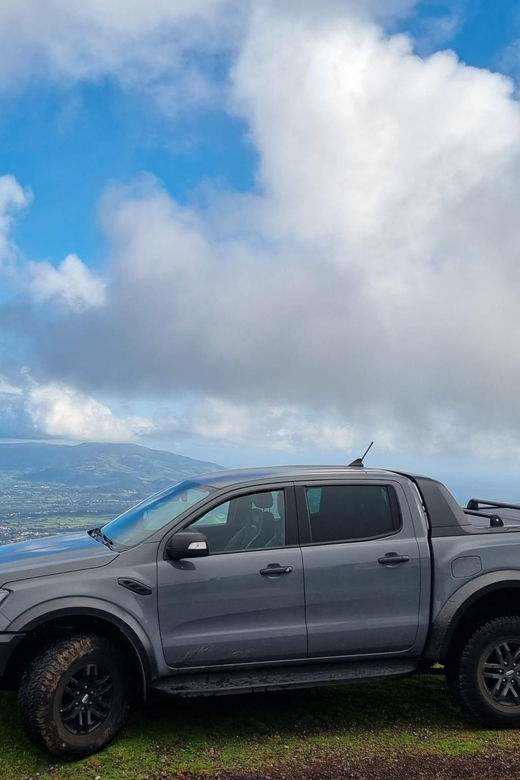sete-cidades-mosteiros-private-4x4-half-day-tour