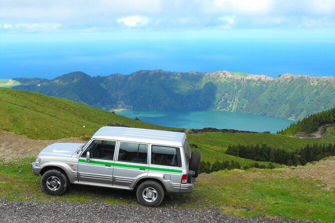 sete-cidades-nature-lovers-private-jeep-tour-with-local-guide