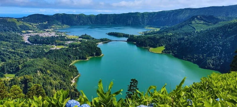 Sete Cidades: West Coast Tour (w/Lunch) - Who Would Love This Tour?