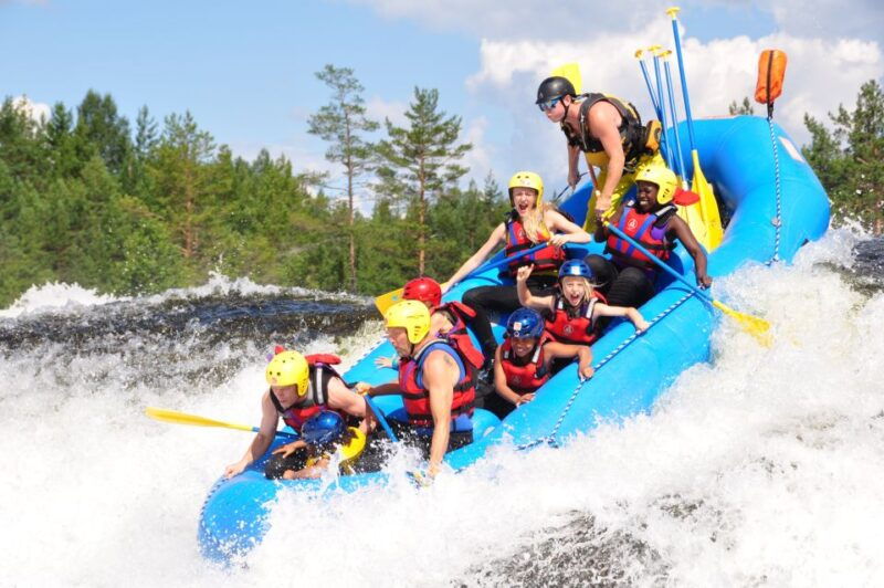 setesdal-evje-family-rafting-on-the-beautiful-otra-river